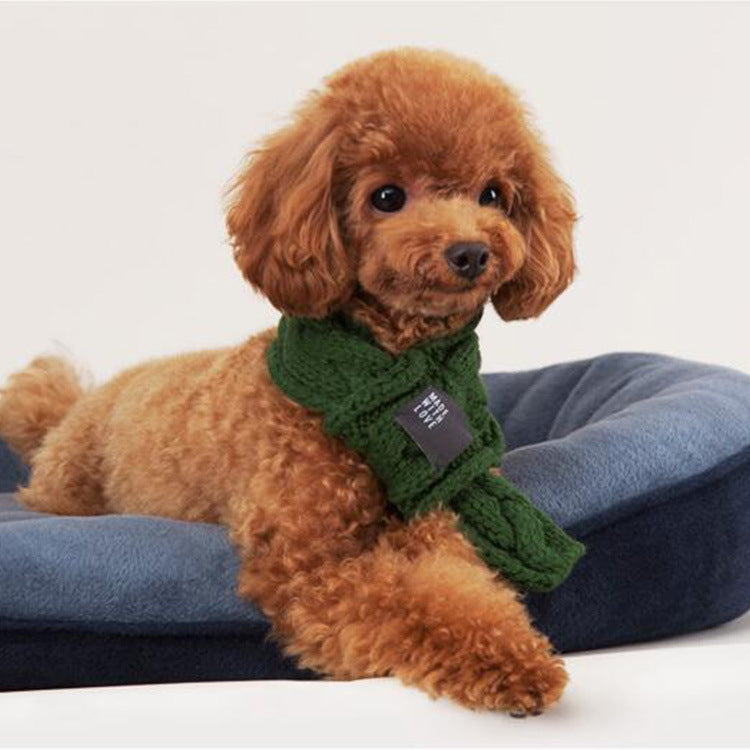 Cozy Knit Pet Scarf — Warm & Stylish for Dogs and Cats